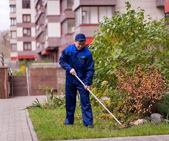 Уборка территории во Владикавказе и  Северной Осетии - Алании